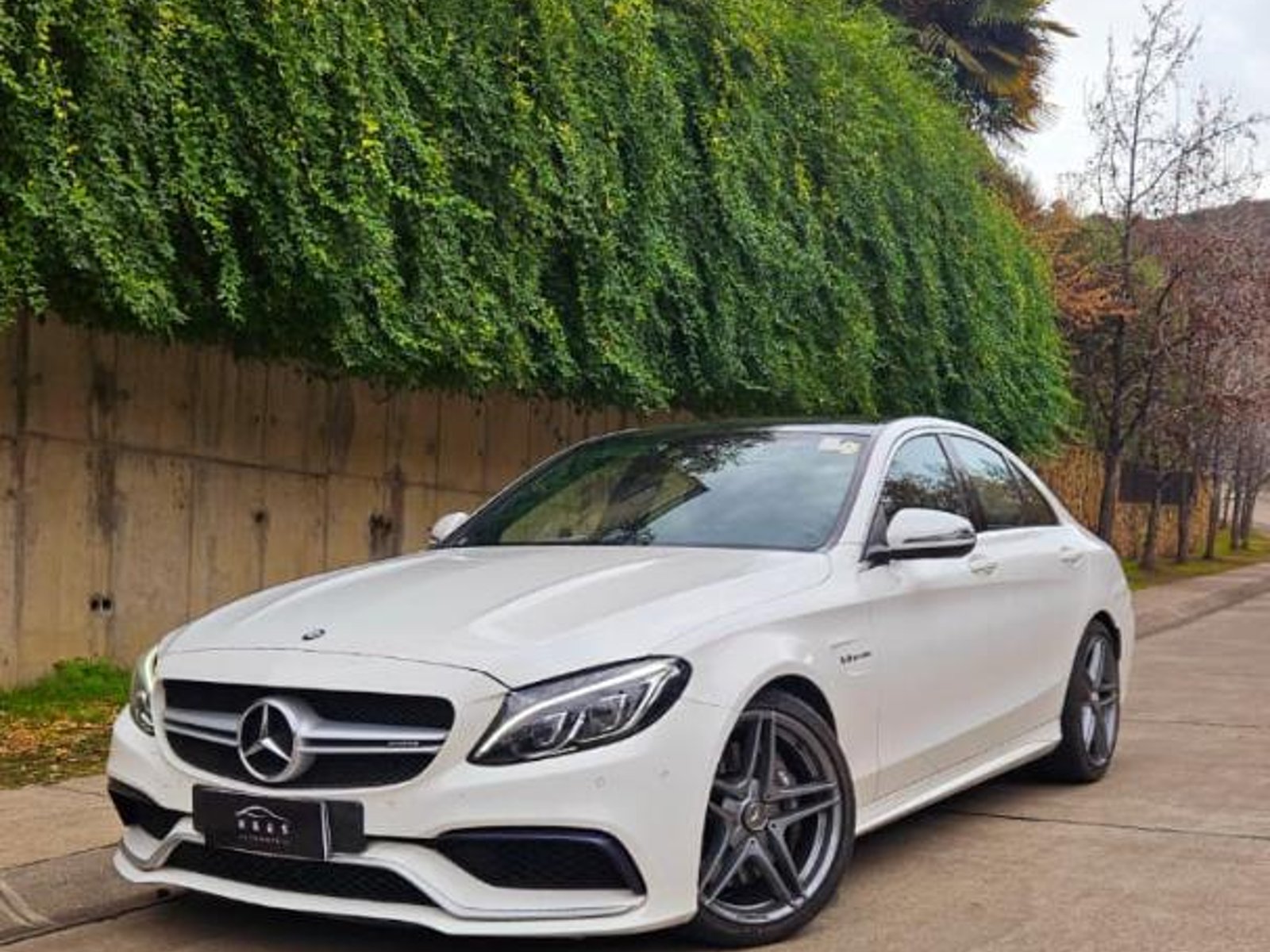 Mercedes-Benz C63 AMG 2018 - Foto 2 de 19