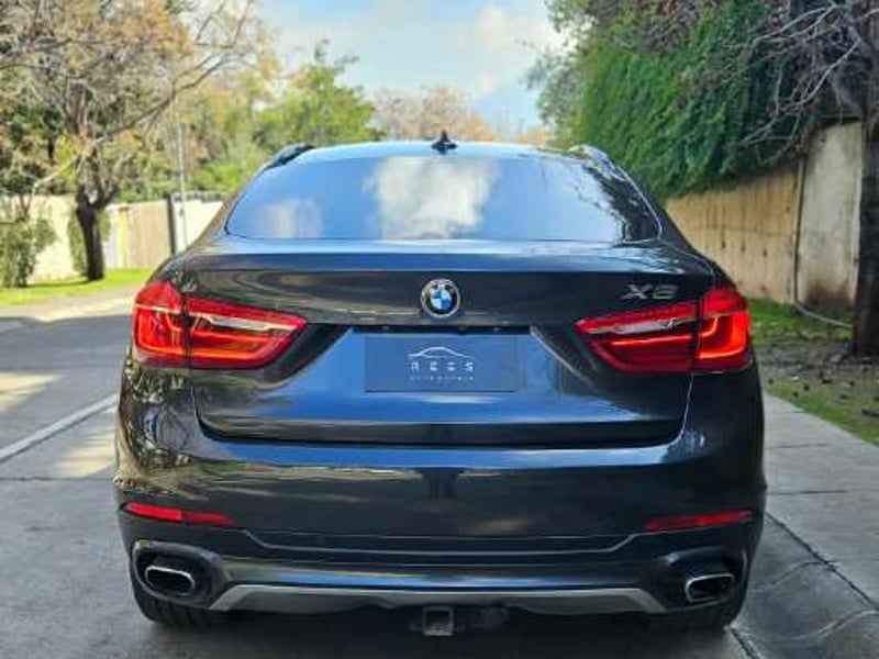 BMW X6 X-DRIVE 35I BLINDAJE IIIA 2018 - Imagen 10 de 20
