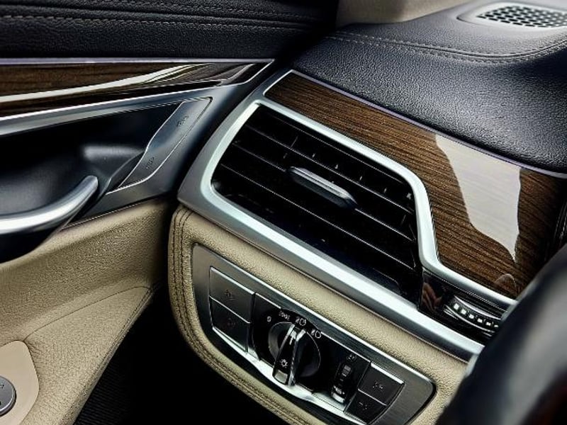 BMW 730 D 2016 - Imagen 8 de 20