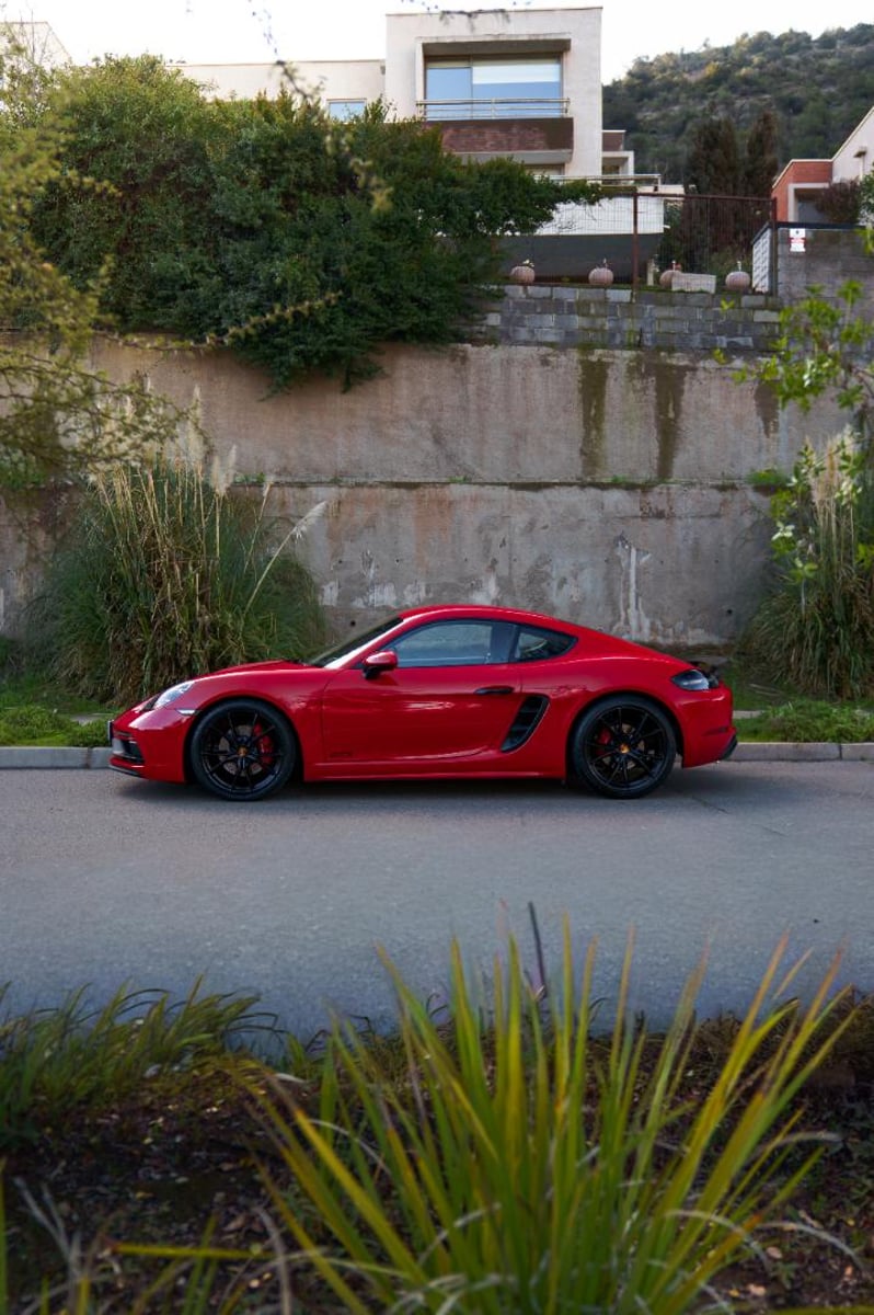 Porsche 718 CAYMAN GTS 2018 - Imagen 3 de 19