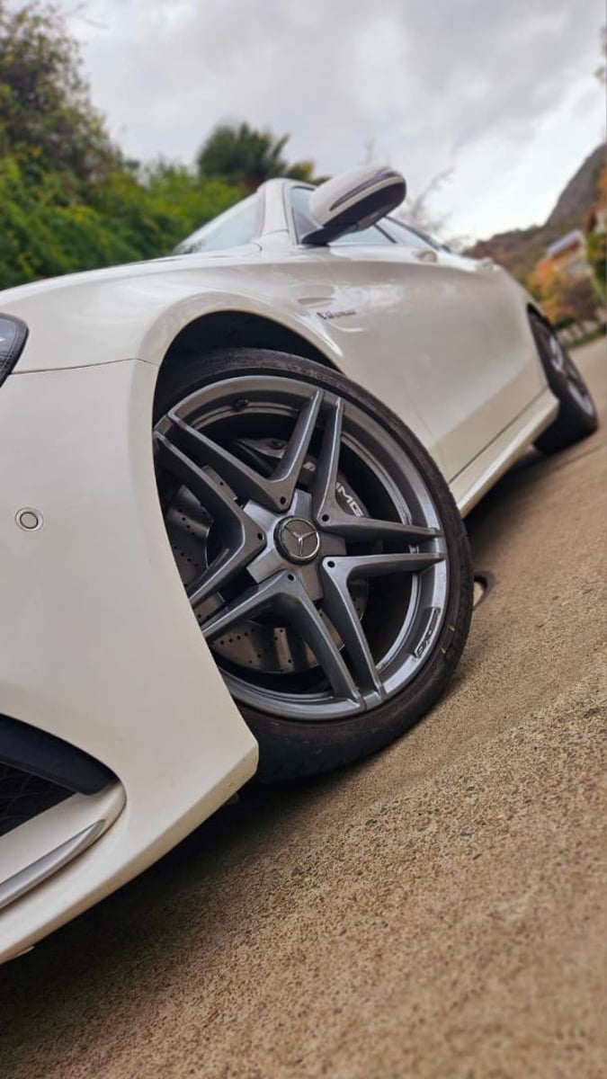 Mercedes-Benz C63 AMG 2018 - Imagen 5 de 19