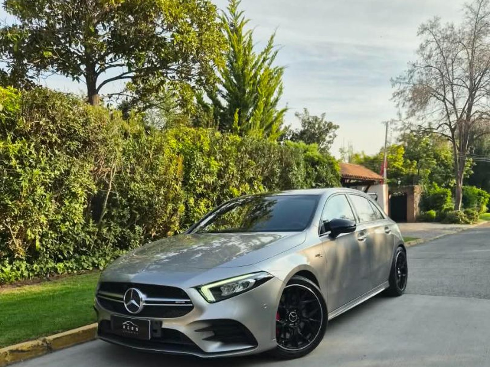 Mercedes-Benz A 35 AMG 2021 - Foto 4 de 17