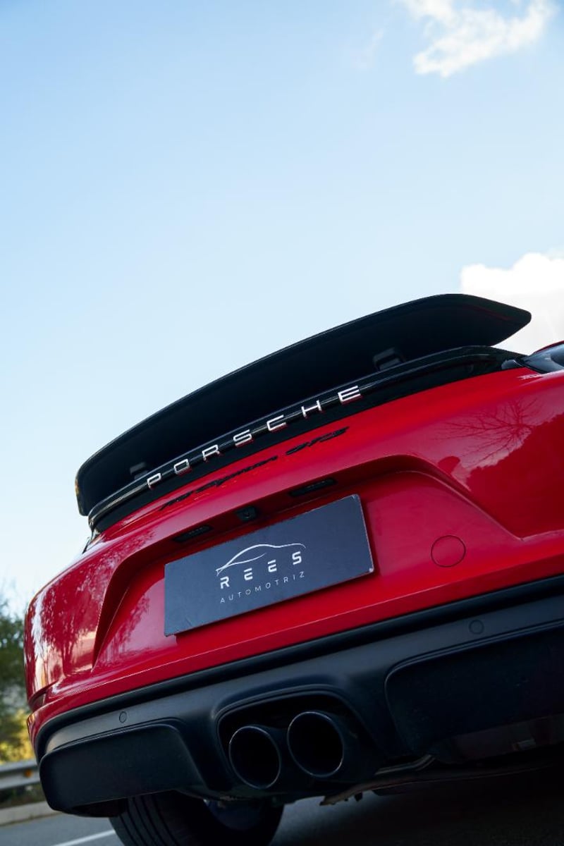 Porsche 718 CAYMAN GTS 2018 - Imagen 15 de 19