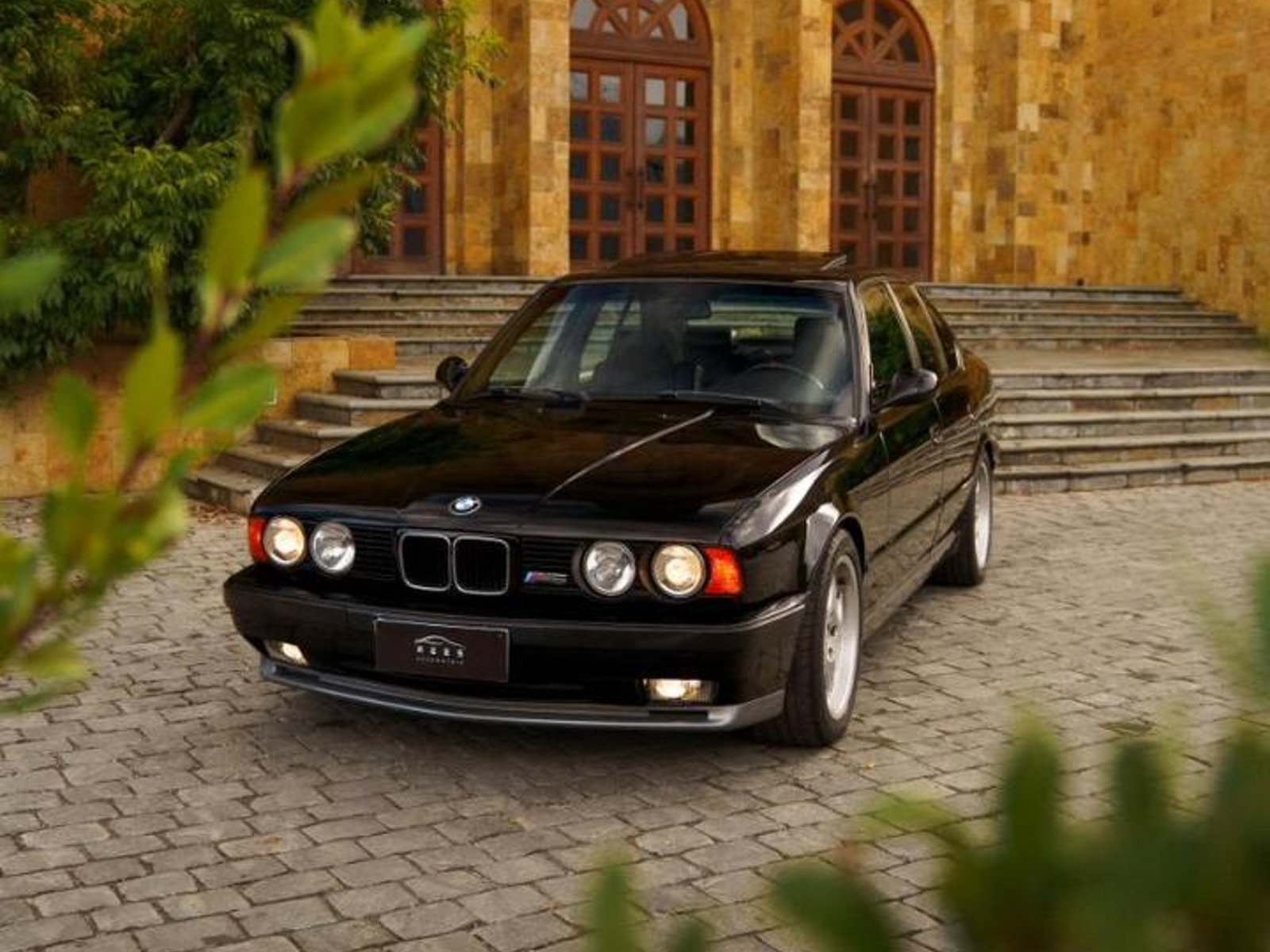 BMW M5 1993 - Foto 4 de 20
