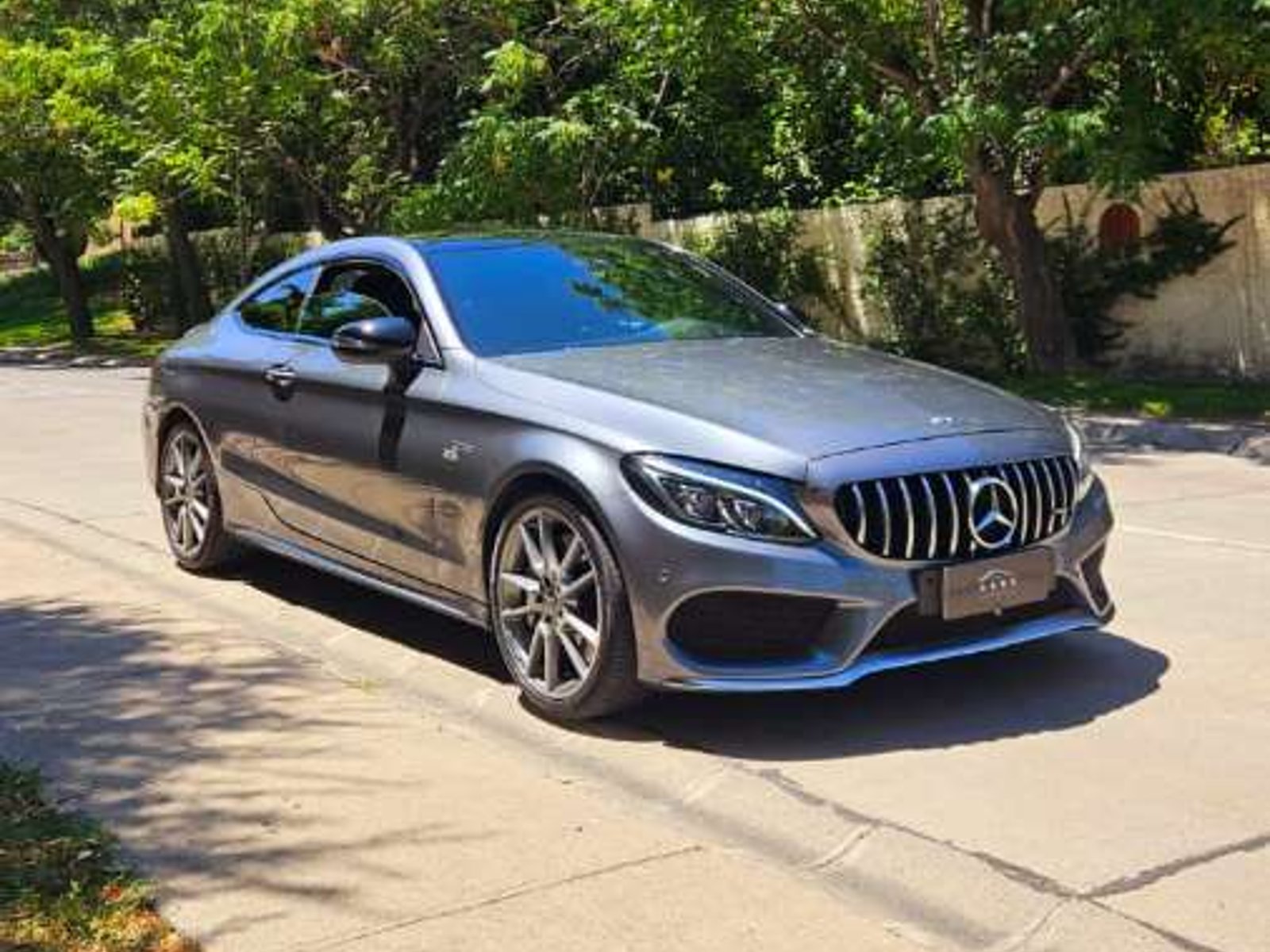 Mercedes-Benz C43 AMG 2018 - Foto 4 de 20