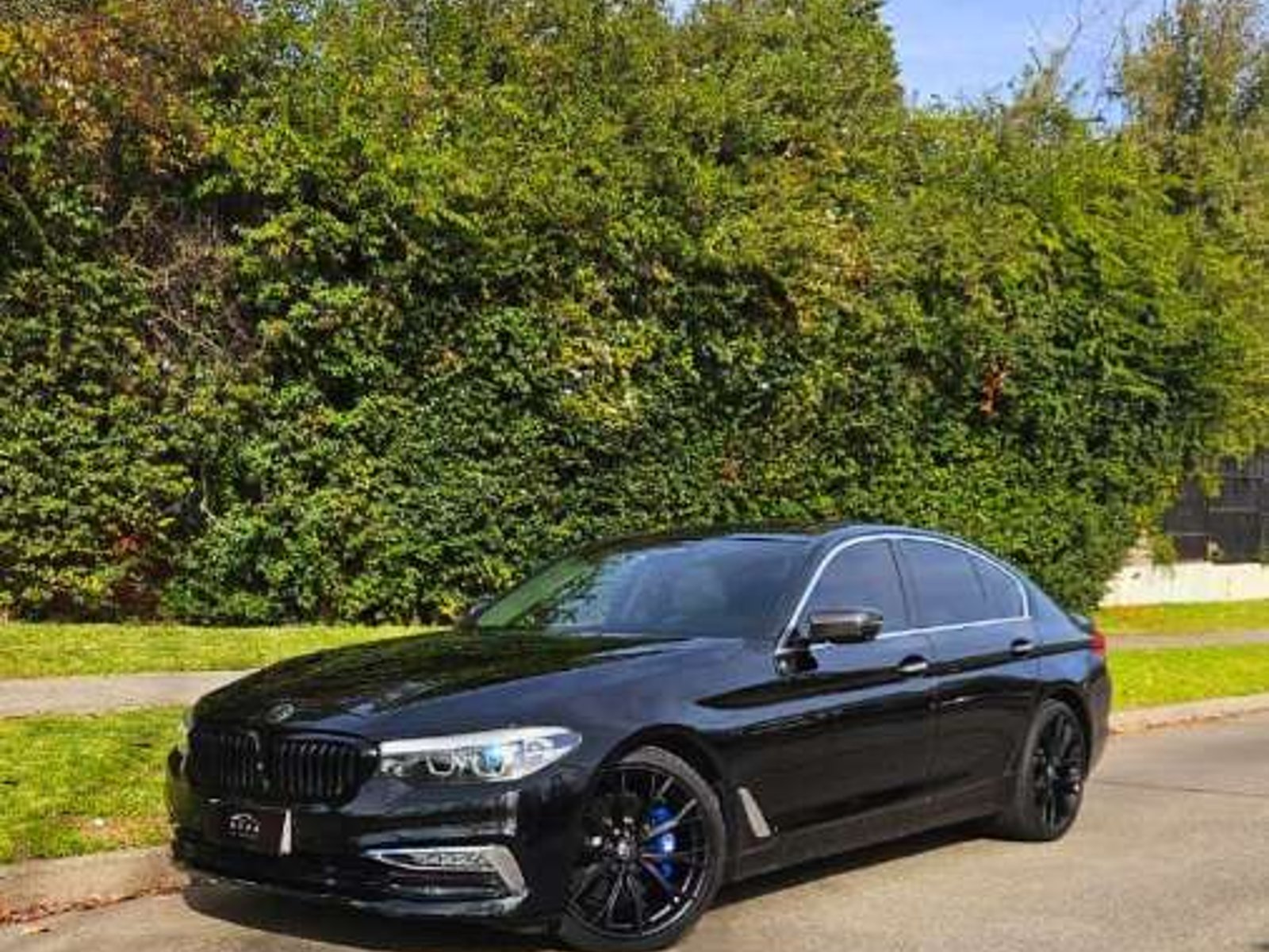 BMW 530 D LUXURY 2019 - Foto 2 de 17