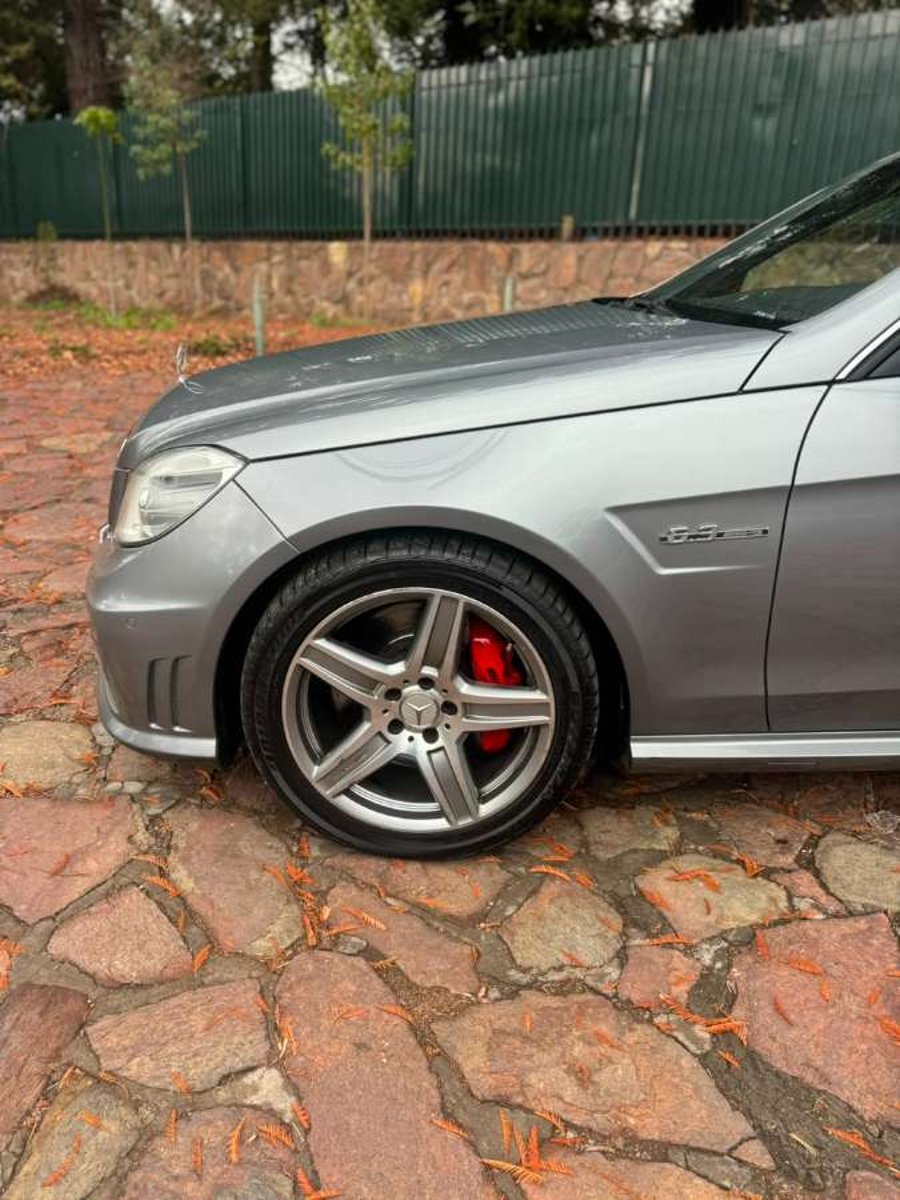 Mercedes-Benz E 63 AMG 2012 - Imagen 7 de 20