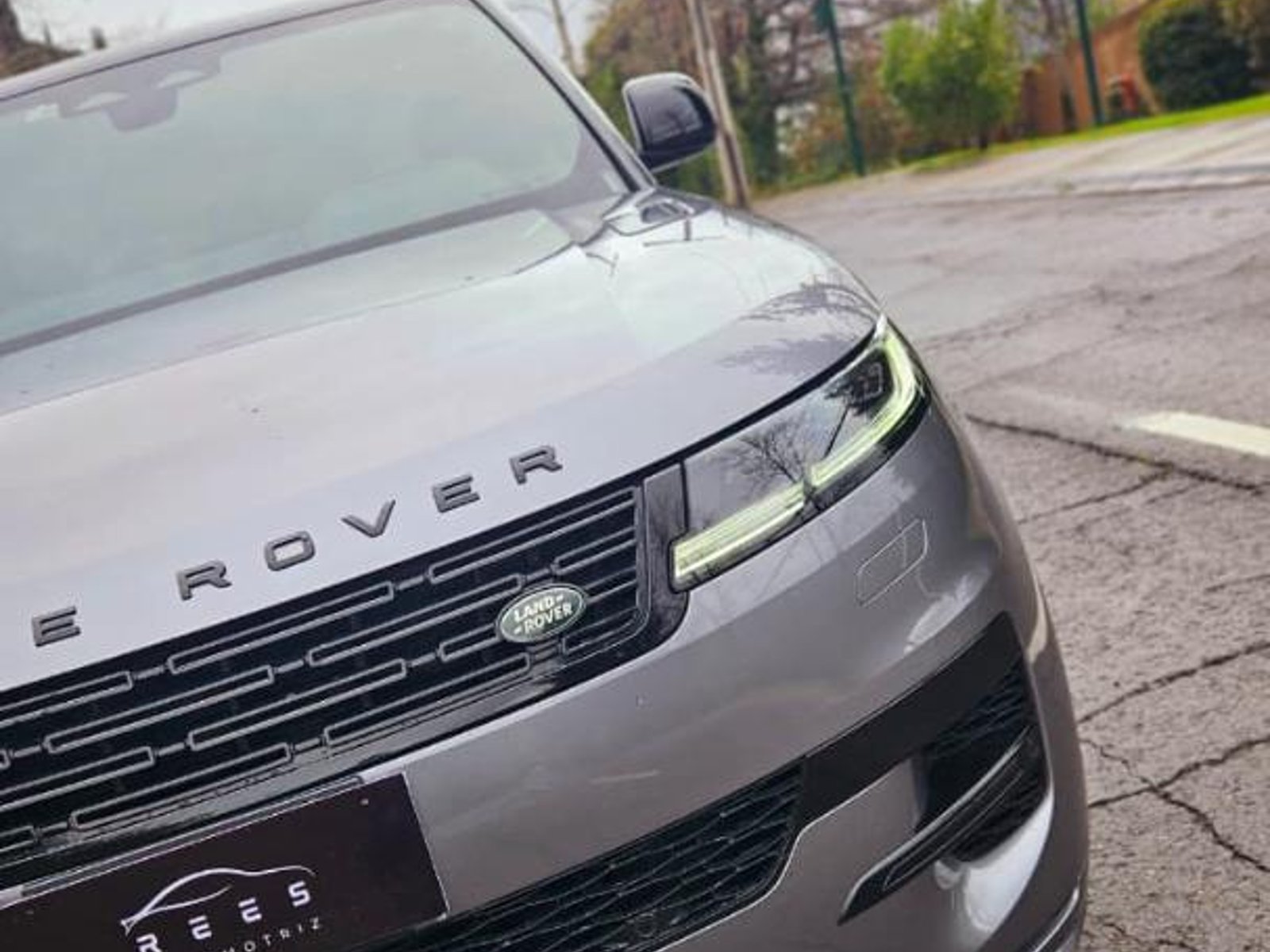 Land Rover RANGE ROVER SPORT 2024 - Foto 3 de 17