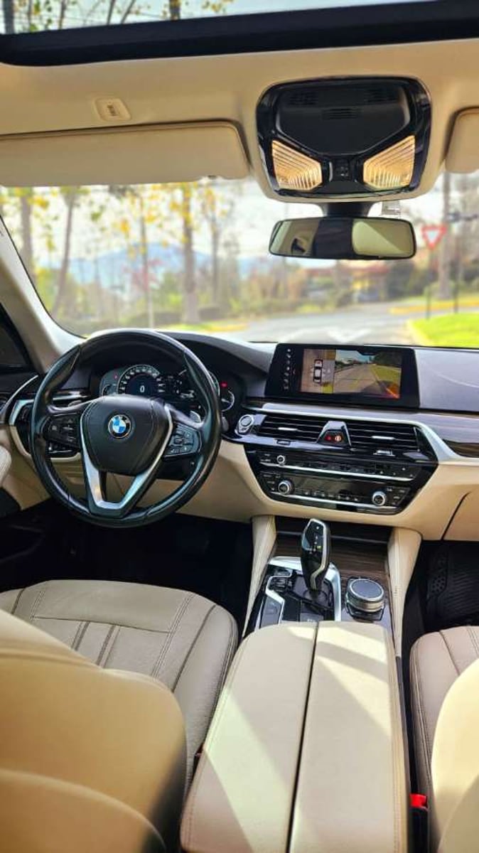 BMW 530 D LUXURY 2019 - Imagen 14 de 17
