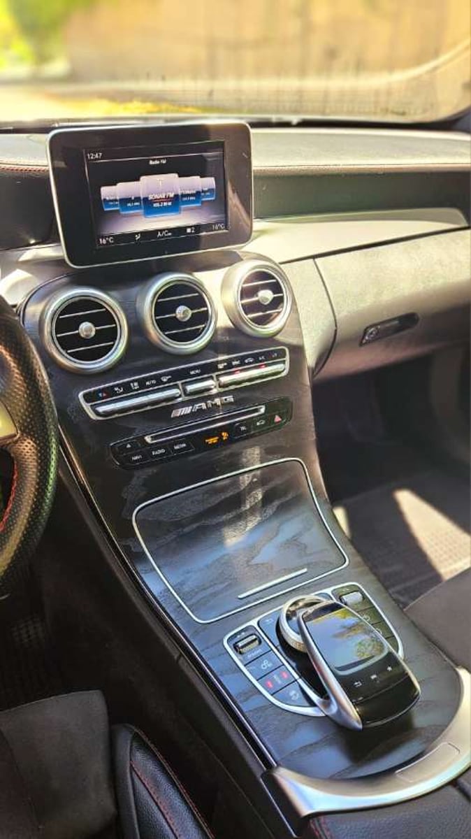 Mercedes-Benz C43 AMG 2018 - Imagen 17 de 20