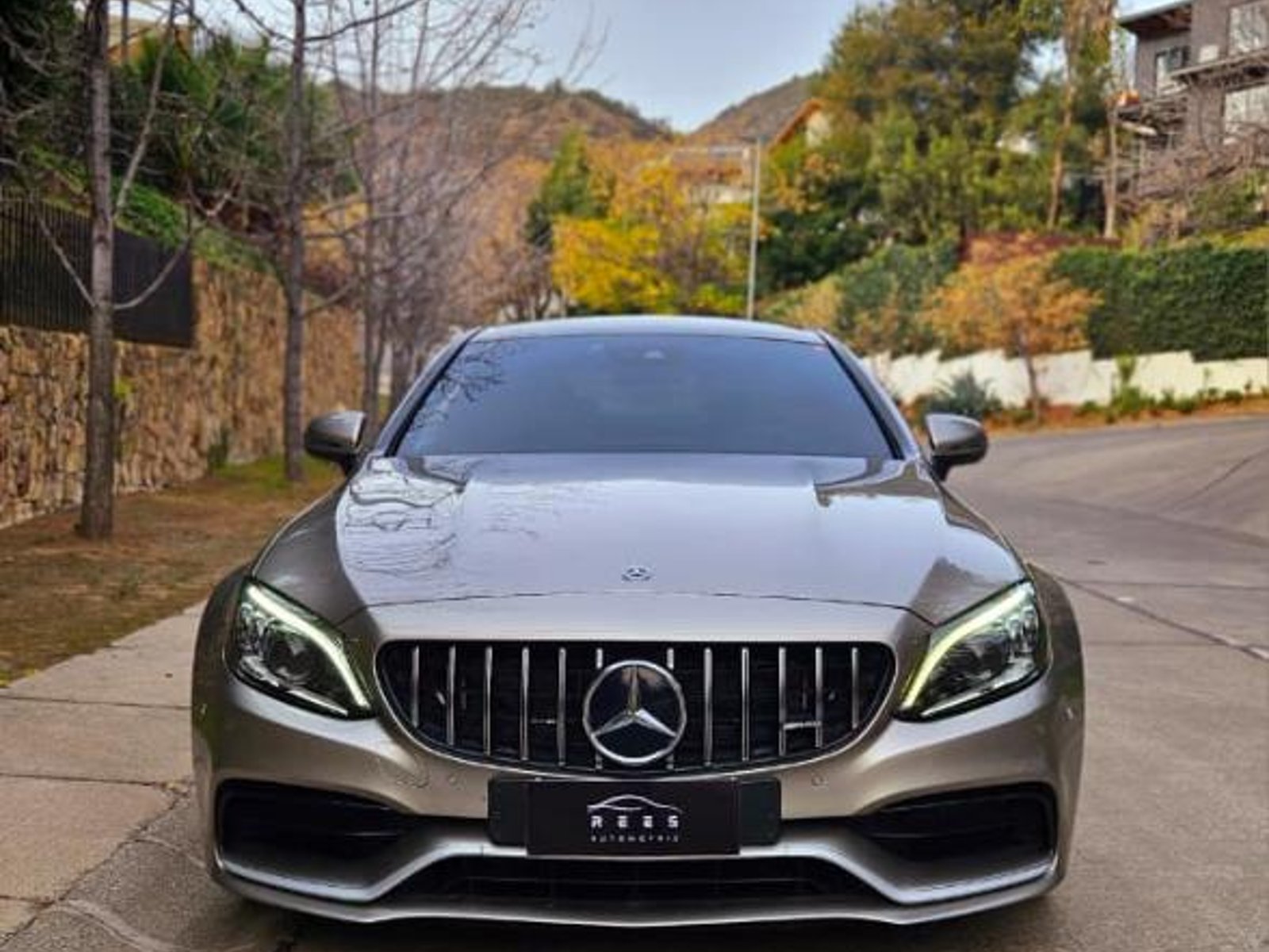 Mercedes-Benz C 63 AMG COUPE 2020 - Foto 3 de 20