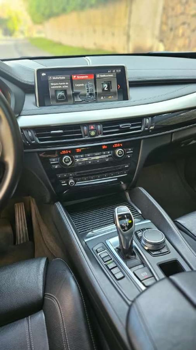 BMW X6 X-DRIVE 35I BLINDAJE IIIA 2018 - Imagen 17 de 20