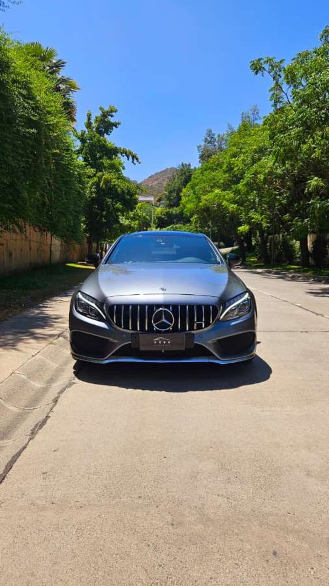 Mercedes-Benz C43 AMG 2018 - Imagen 3 de 20