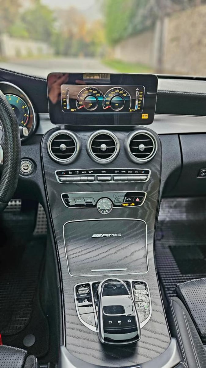 Mercedes-Benz C 63 AMG COUPE 2020 - Imagen 17 de 20