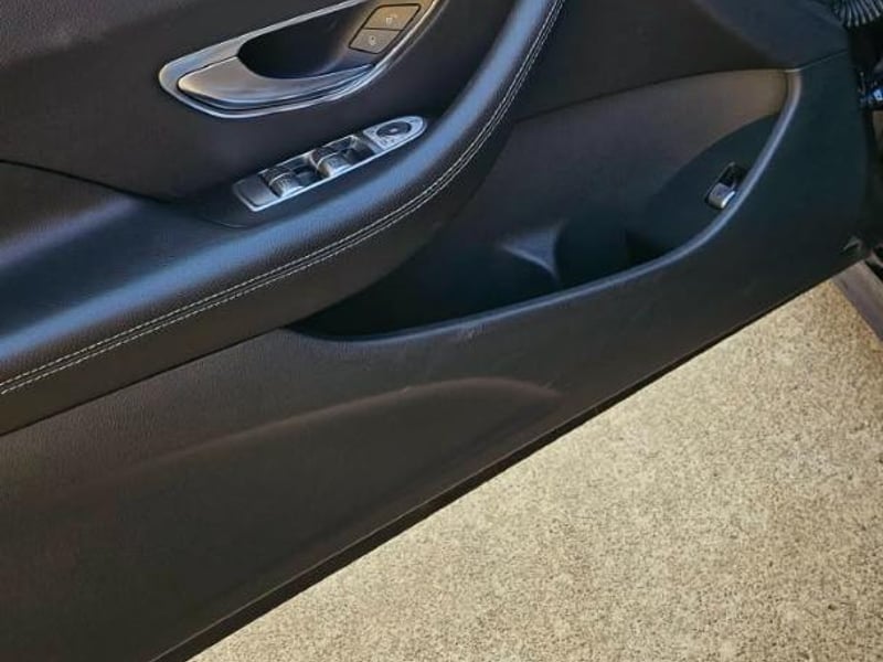 Mercedes-Benz E 300 COUPE 2020 - Imagen 14 de 19