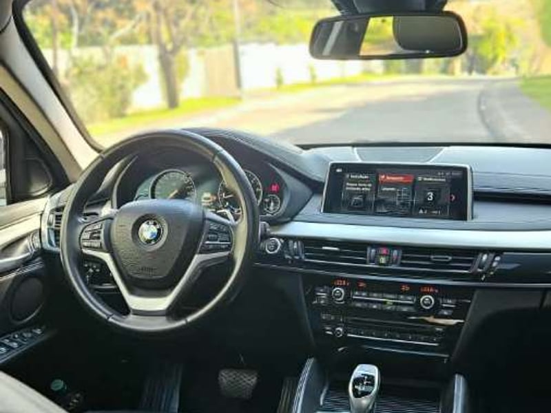 BMW X6 X-DRIVE 35I BLINDAJE IIIA 2018 - Imagen 16 de 20