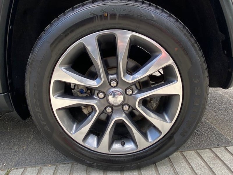 Jeep GRAND CHEROKEE Limited 4x4 3.6 2018 - Imagen 9 de 10