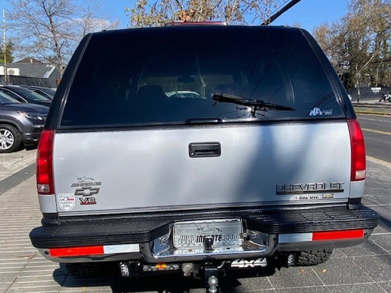 Chevrolet TAHOE 5.7 V8 350 1995 - Imagen 6 de 10