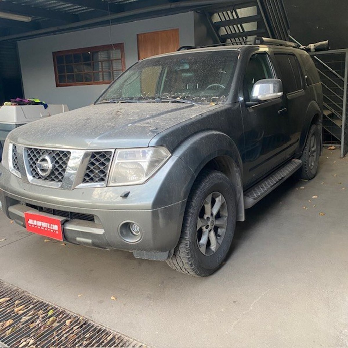 Nissan PATHFINDER Limited 2.5 2010 - Imagen 3 de 10