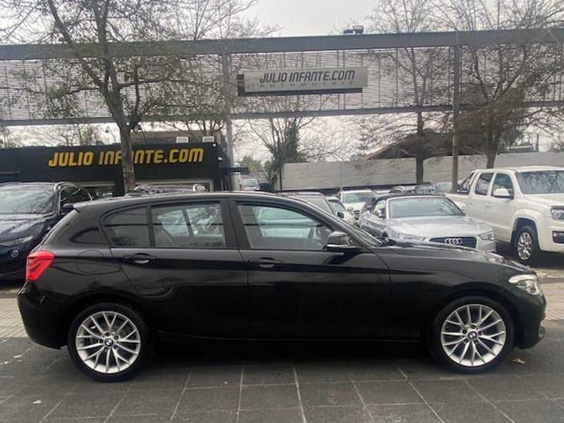 BMW 118I HB 5ptas autom 2020 - Imagen 7 de 10