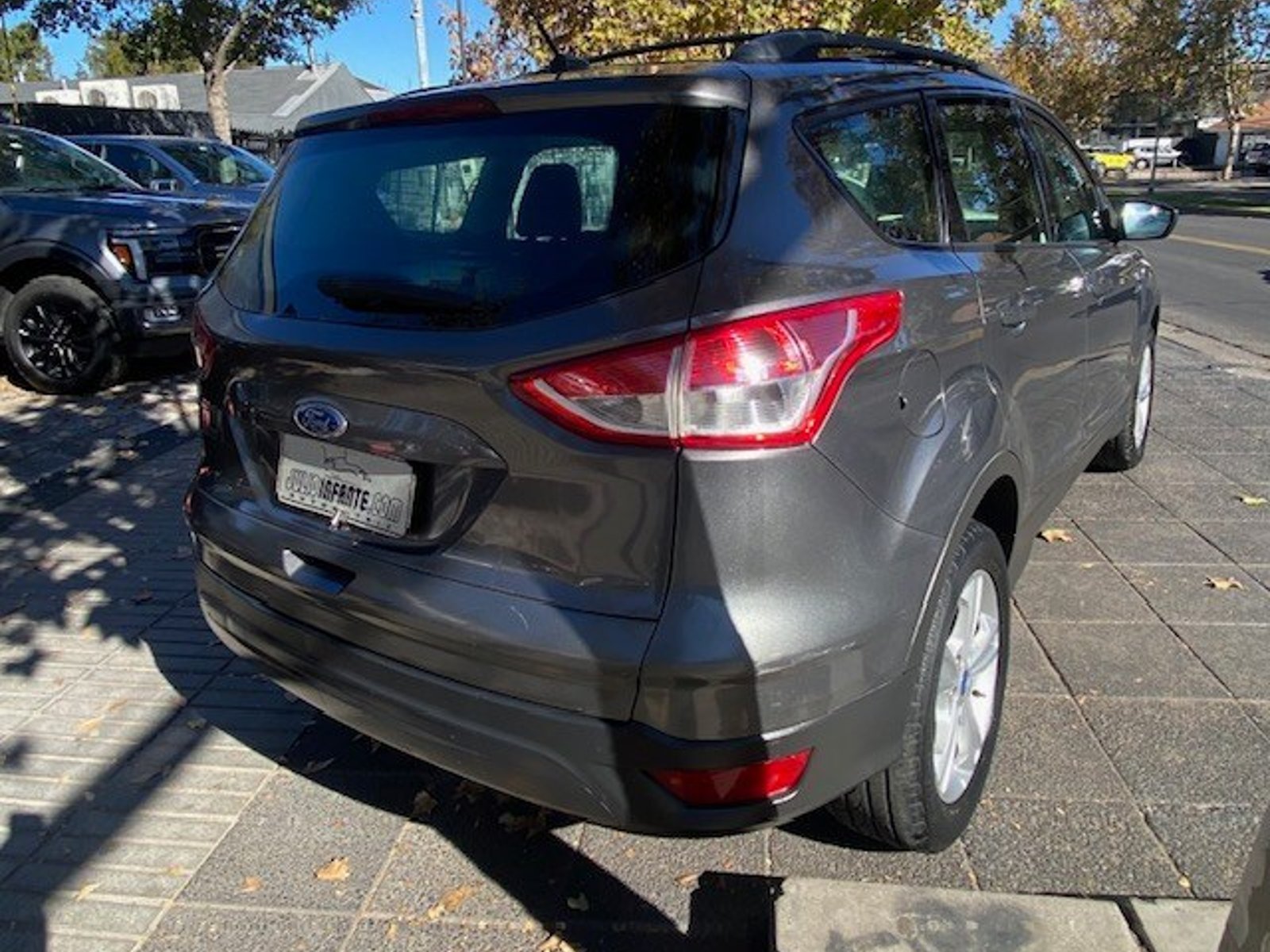 Ford ESCAPE 2.5 4X2 Aut. 2013 - Foto 2 de 10