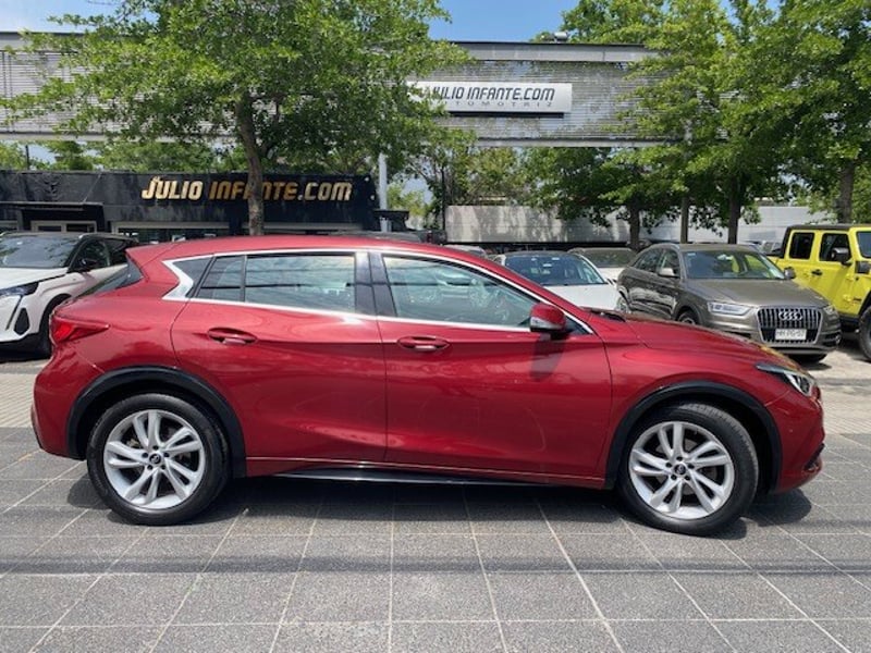 Infiniti QX30 QX30 1.6 Aut Titronic 2018 - Imagen 8 de 10