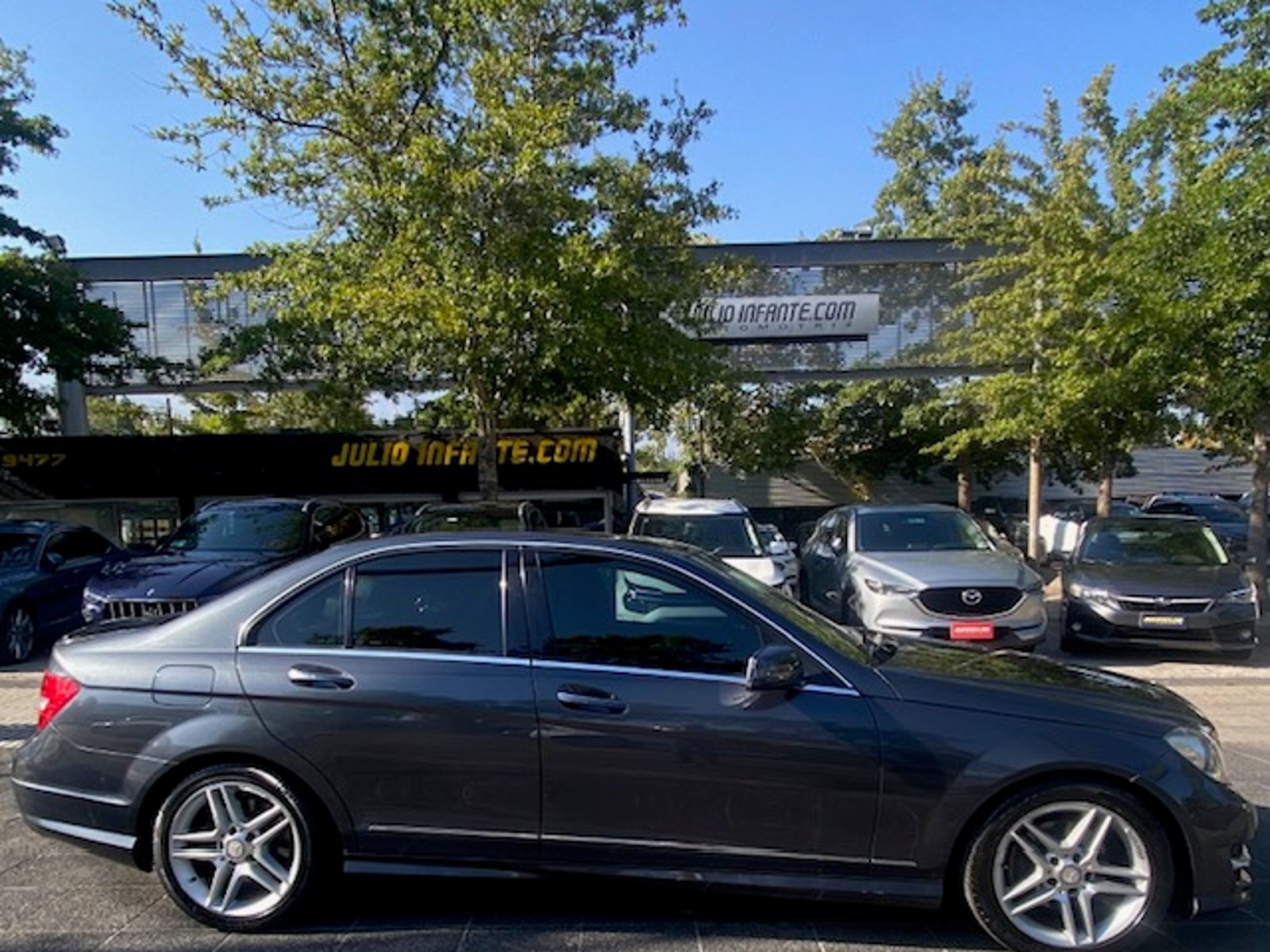 Mercedes-Benz C250 C250 CGI B. Eficiency 1.7 2013 - Foto 5 de 10