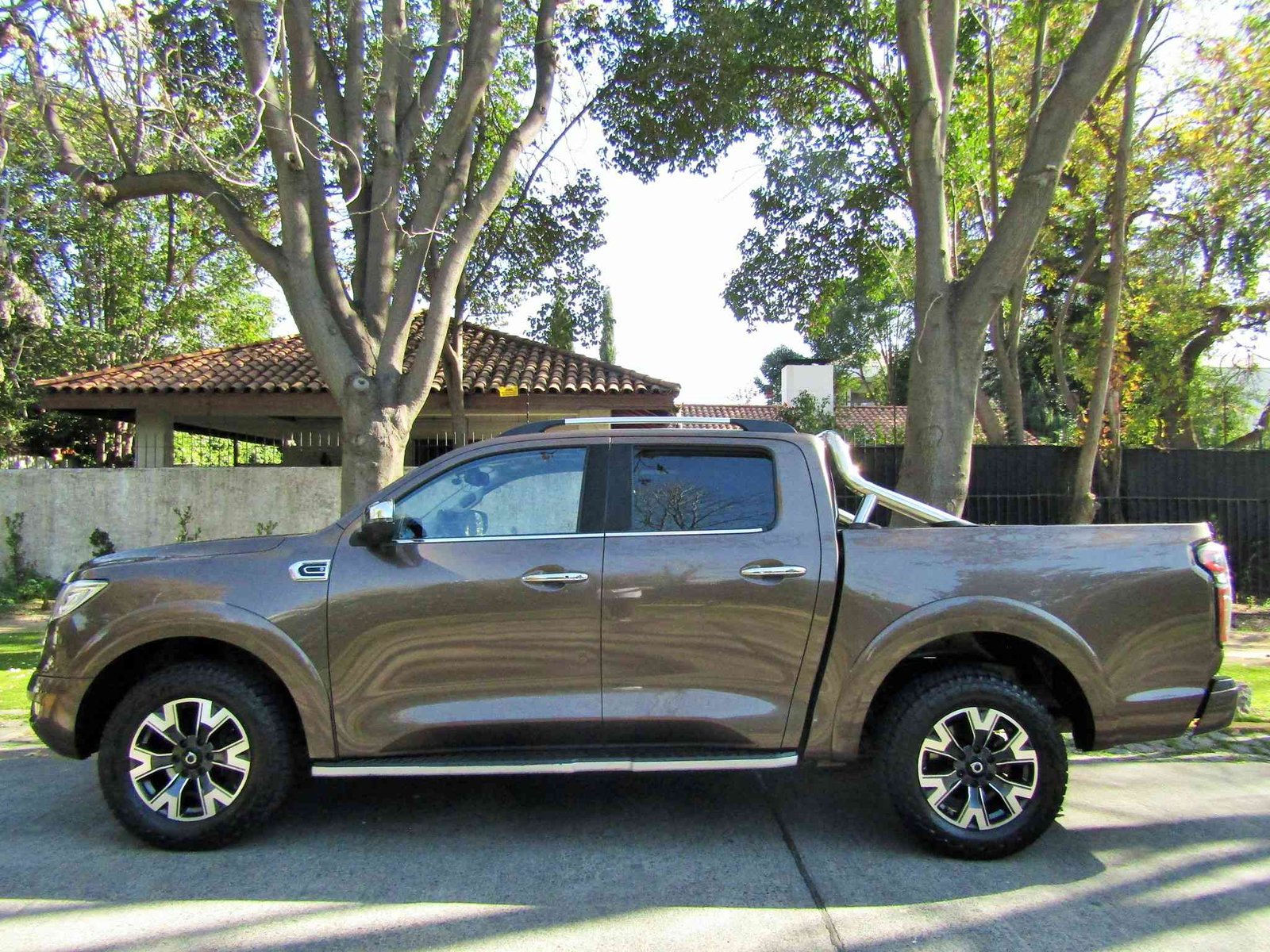 Great Wall POER DELUXE 4X4 2.0 AUTOM Cuero, cámara, neumáticos nuevos, m 2023 - Imagen 8 de 10