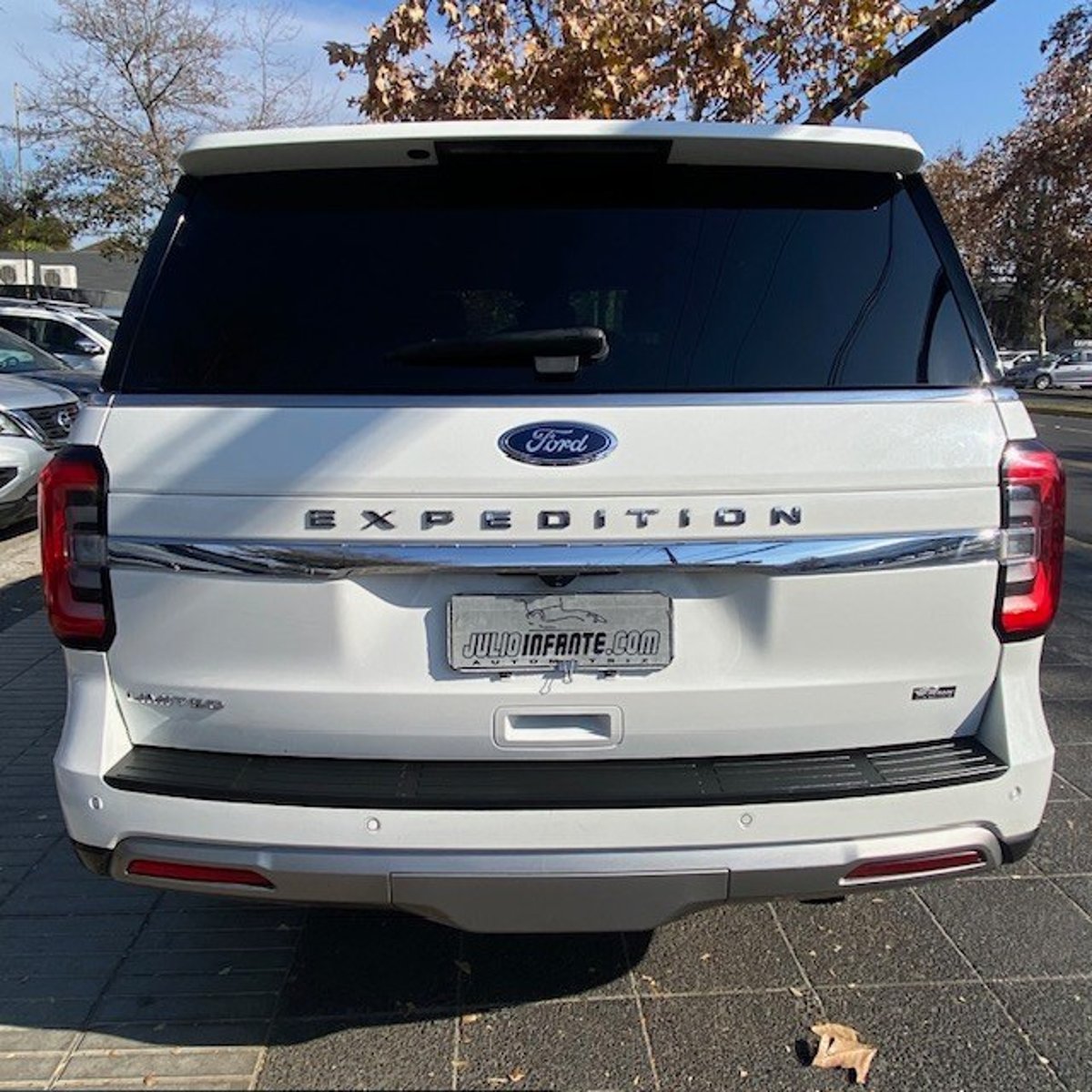 Ford EXPEDITION Limited 3.5 Aut. 2023 - Imagen 5 de 10
