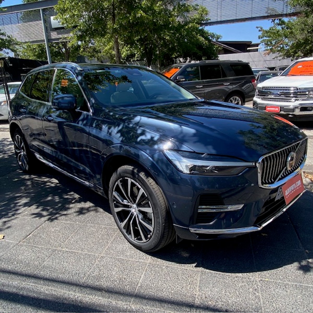 Volvo XC60 T8 R Awd Recharge 2023 - Imagen 7 de 10