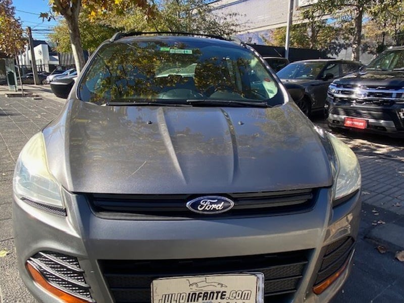 Ford ESCAPE 2.5 4X2 Aut. 2013 - Imagen 3 de 10
