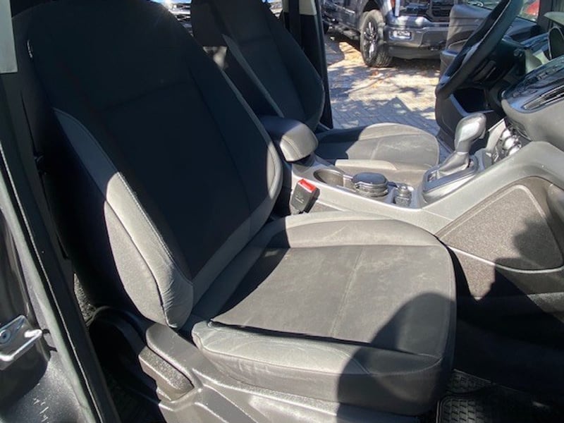 Ford ESCAPE 2.5 4X2 Aut. 2013 - Imagen 9 de 10