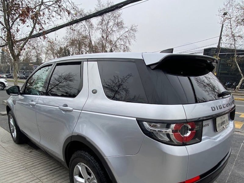 Land Rover DISCOVERY Sport 4x4 2.0i 2018 - Imagen 8 de 10