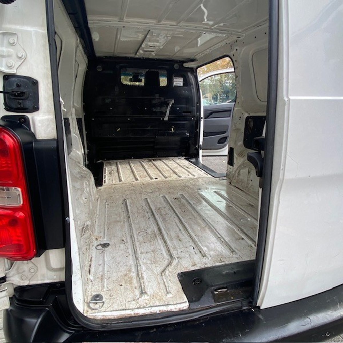 Citroën JUMPY Blue Hdi 2.0 2019 - Imagen 9 de 10