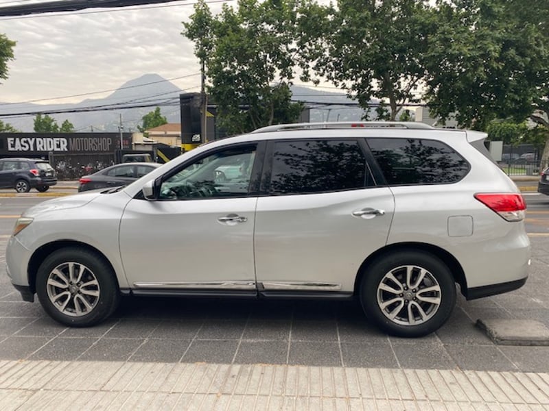 Nissan PATHFINDER 4x4 3.5 Aut. 2014 - Imagen 6 de 10