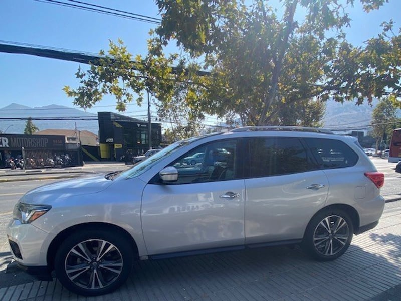 Nissan PATHFINDER Advance 3.5 Aut. 2021 - Imagen 6 de 10