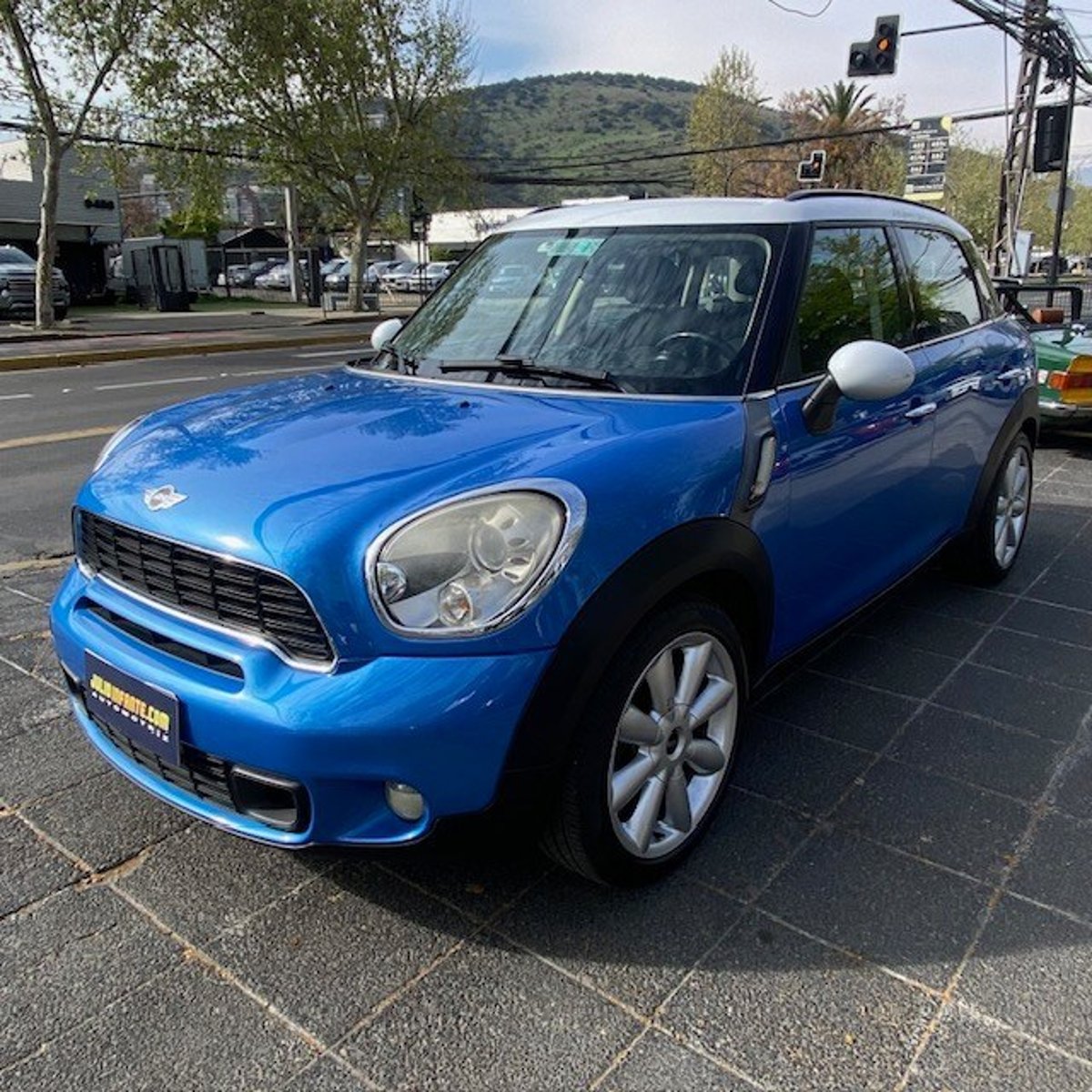 Mini COUNTRYMAN Cooper 1.6 2012