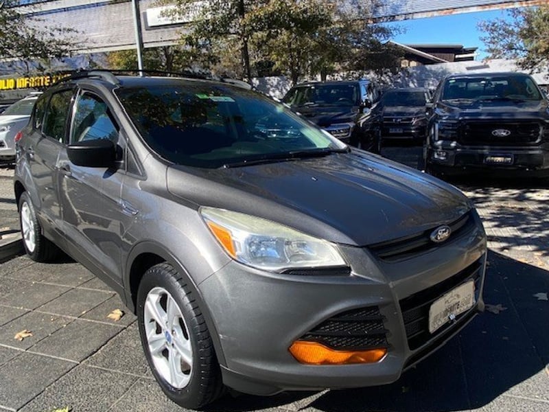 Ford ESCAPE 2.5 4X2 Aut. 2013 - Imagen 8 de 10