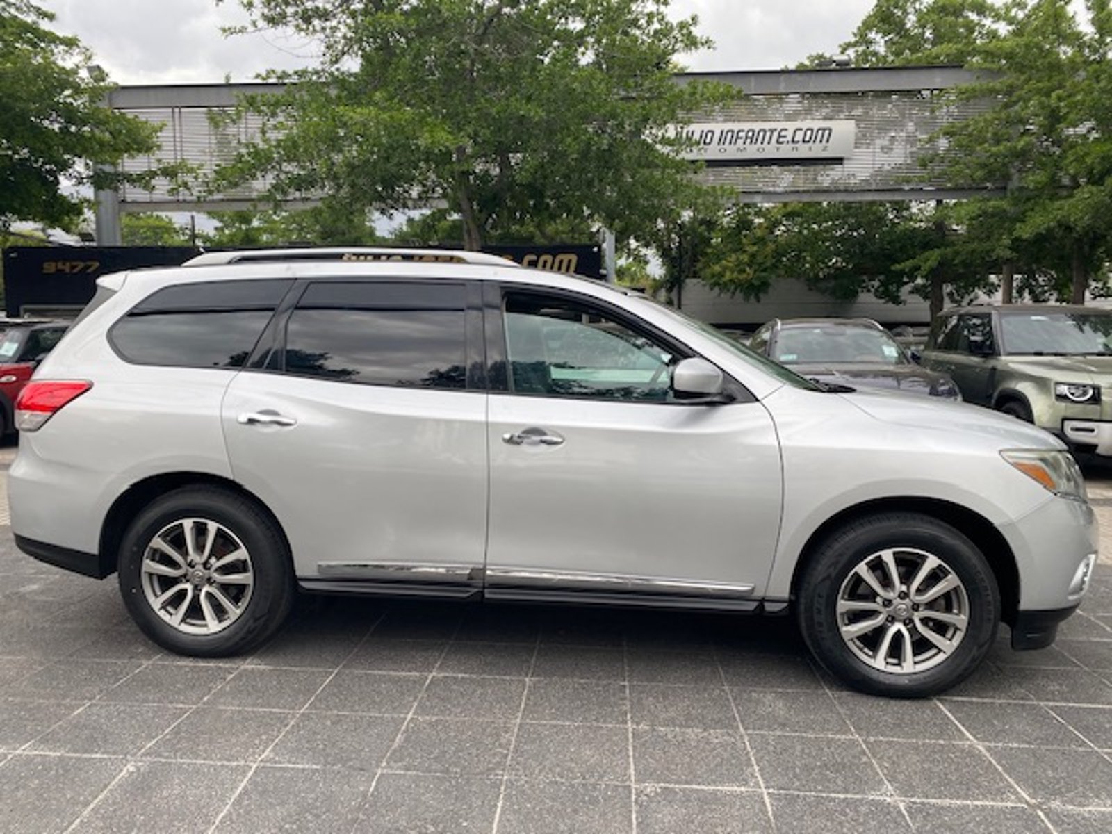 Nissan PATHFINDER 4x4 3.5 Aut. 2014 - Foto 5 de 10