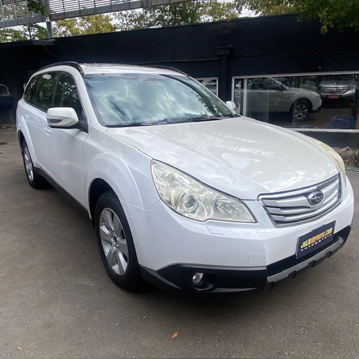 Subaru OUTBACK 2.5 AWD 2010 - Imagen 3 de 10
