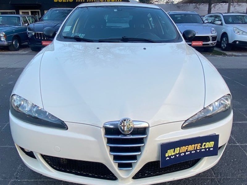 Alfa Romeo 147 1.6 T. Spark 2008 - Imagen 8 de 10