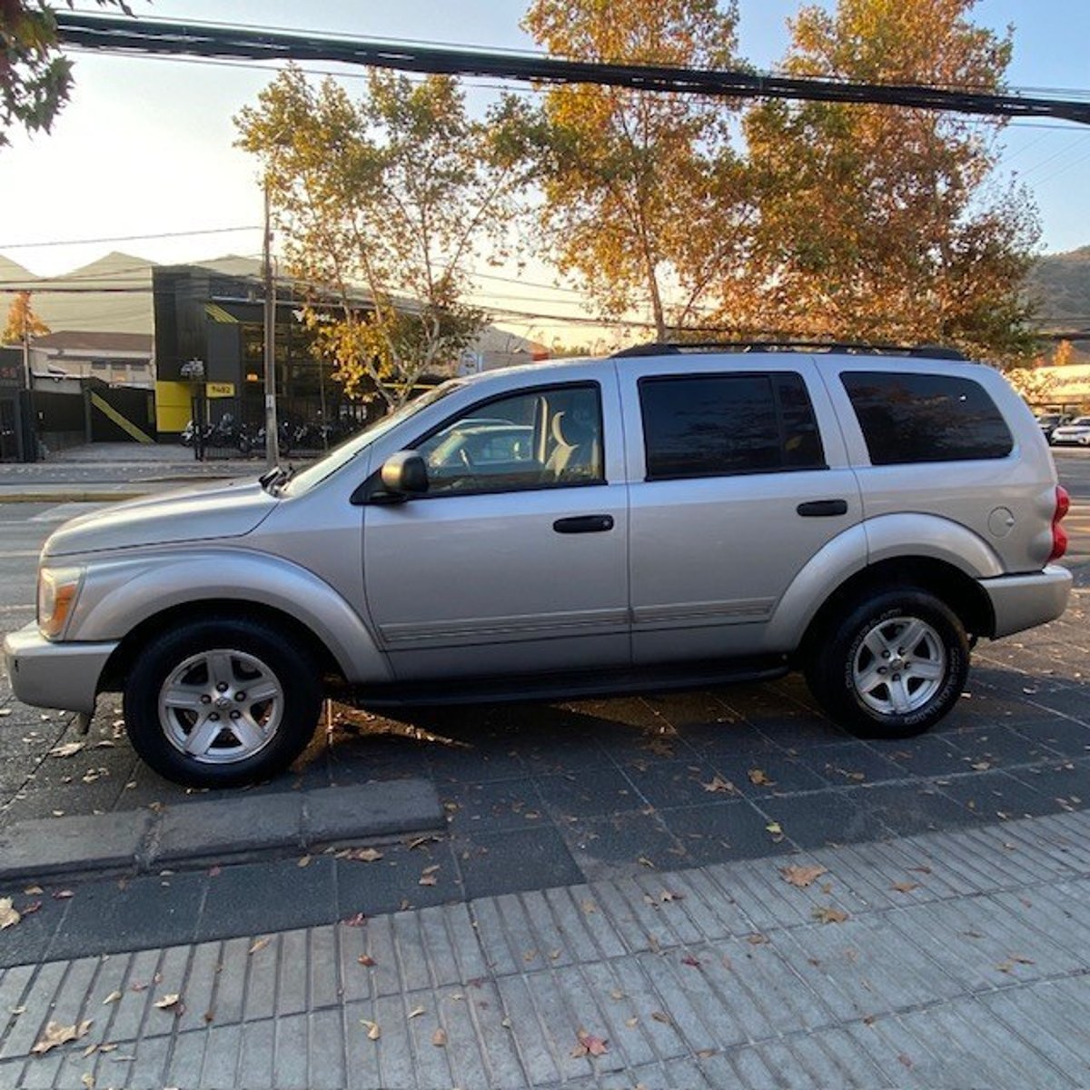Dodge DURANGO 4.7 AUT 2006 - Imagen 9 de 10