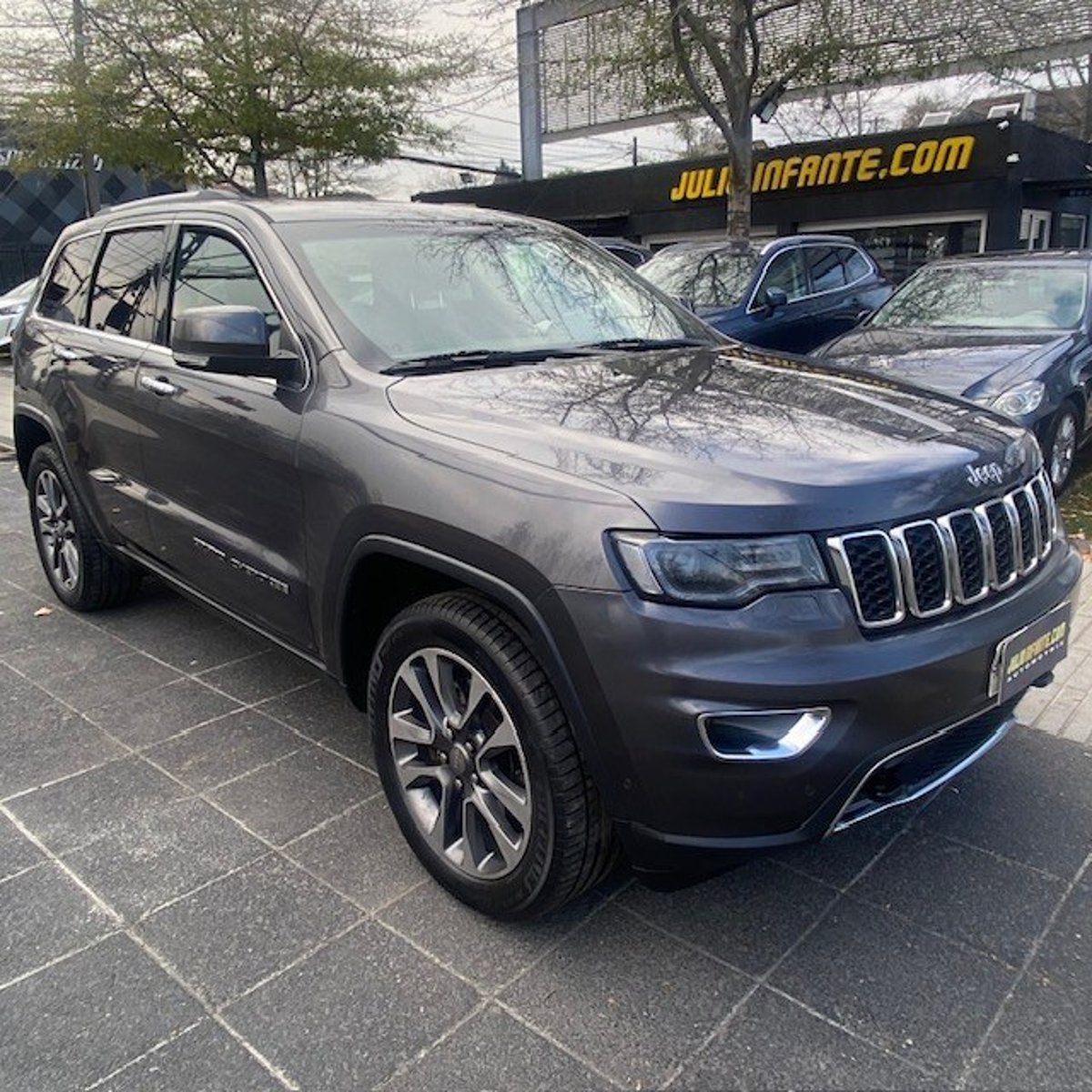 Jeep GRAND CHEROKEE Limited 4x4 3.6 2018 - Imagen 3 de 10