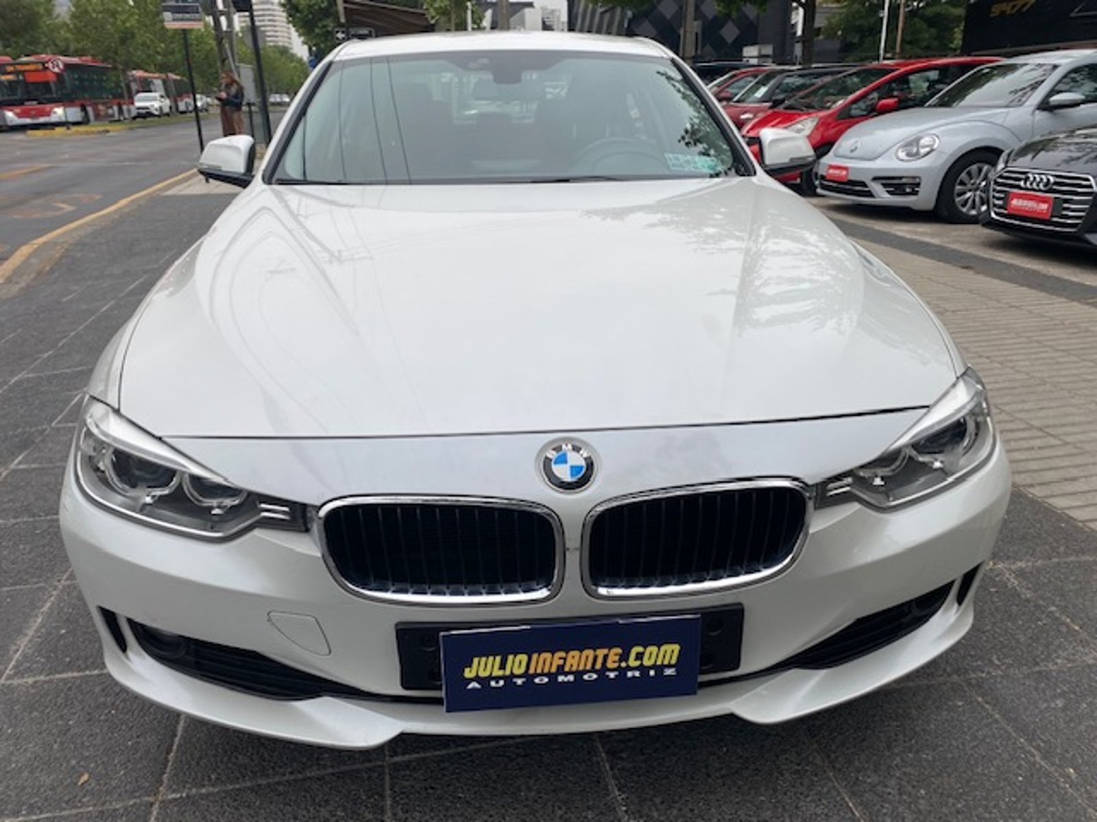 BMW 316I Luxury 1.6 Aut 2014 - Imagen 8 de 10