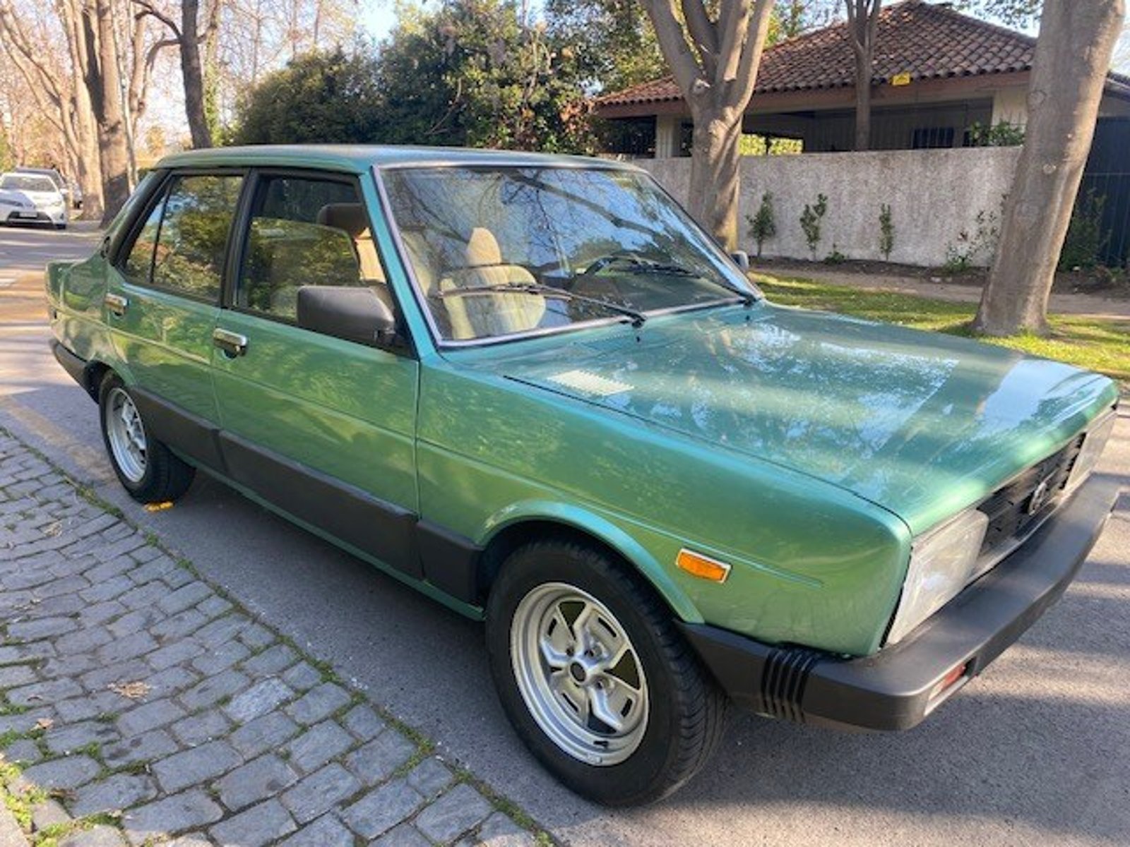 Fiat 131 Seat 131 Super Mirafliori 1982 - Imagen 3 de 10