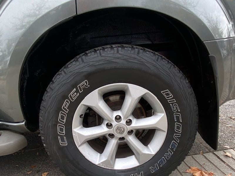 Nissan PATHFINDER Limited 2.5 2010 - Imagen 9 de 10
