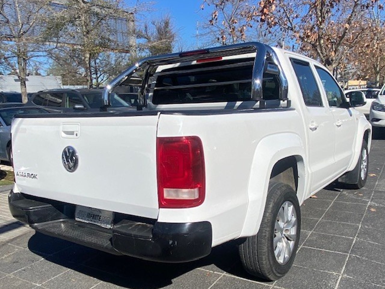 Volkswagen AMAROK TDI Trendline 2.0 2022 - Foto 2 de 10