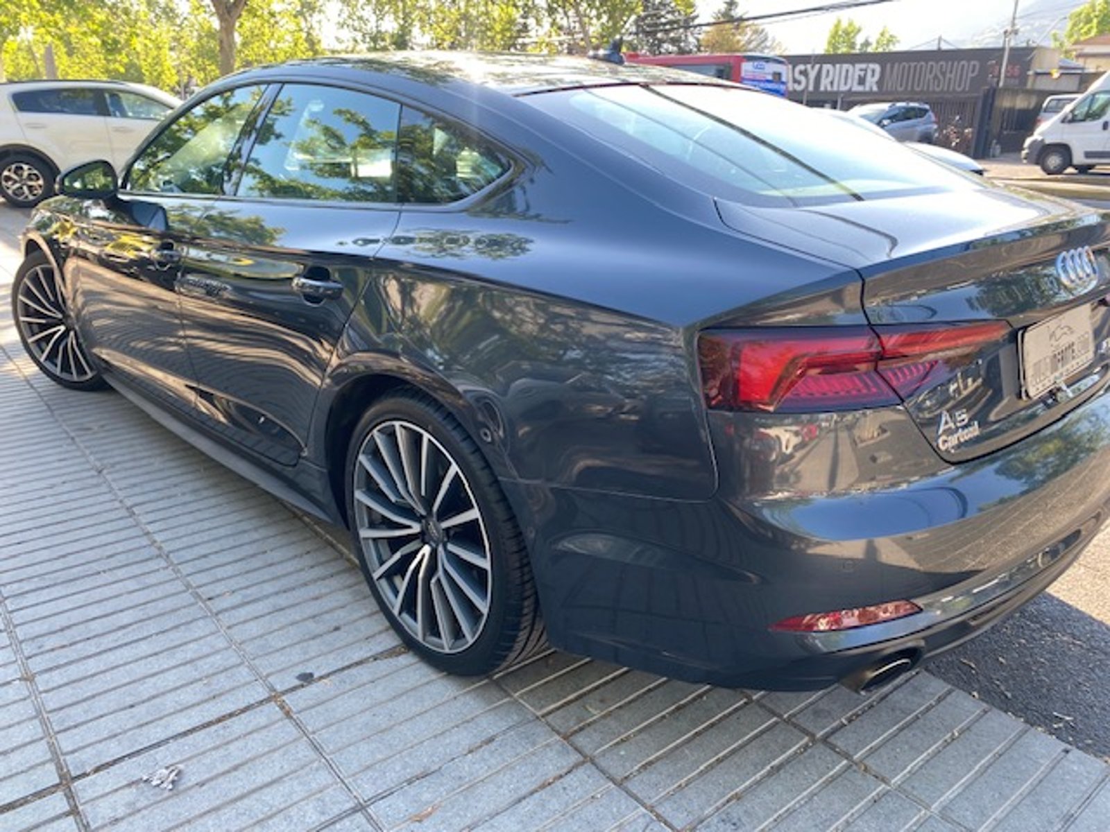 Audi A5 SPORTBACK 45 TFSI Quattro, cuero, alcántara, sunroof p 2020 - Imagen 4 de 10