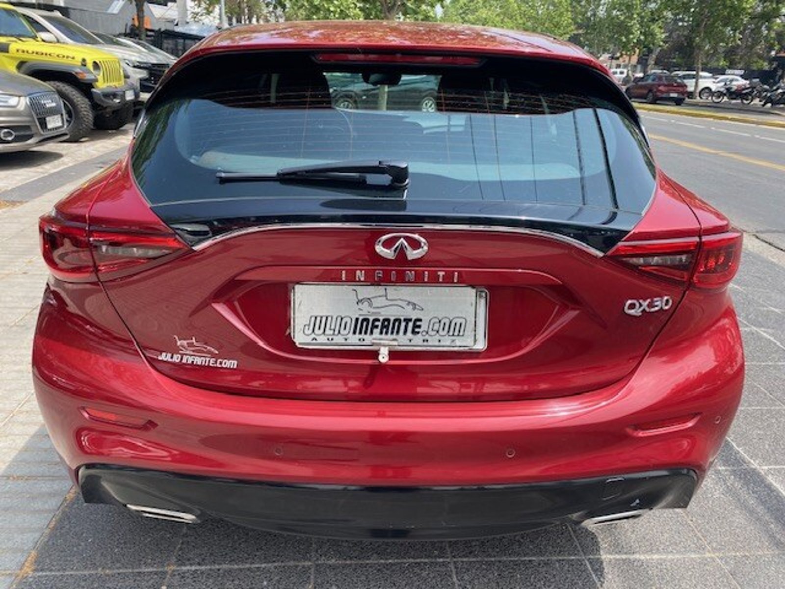 Infiniti QX30 QX30 1.6 Aut Titronic 2018 - Imagen 4 de 10