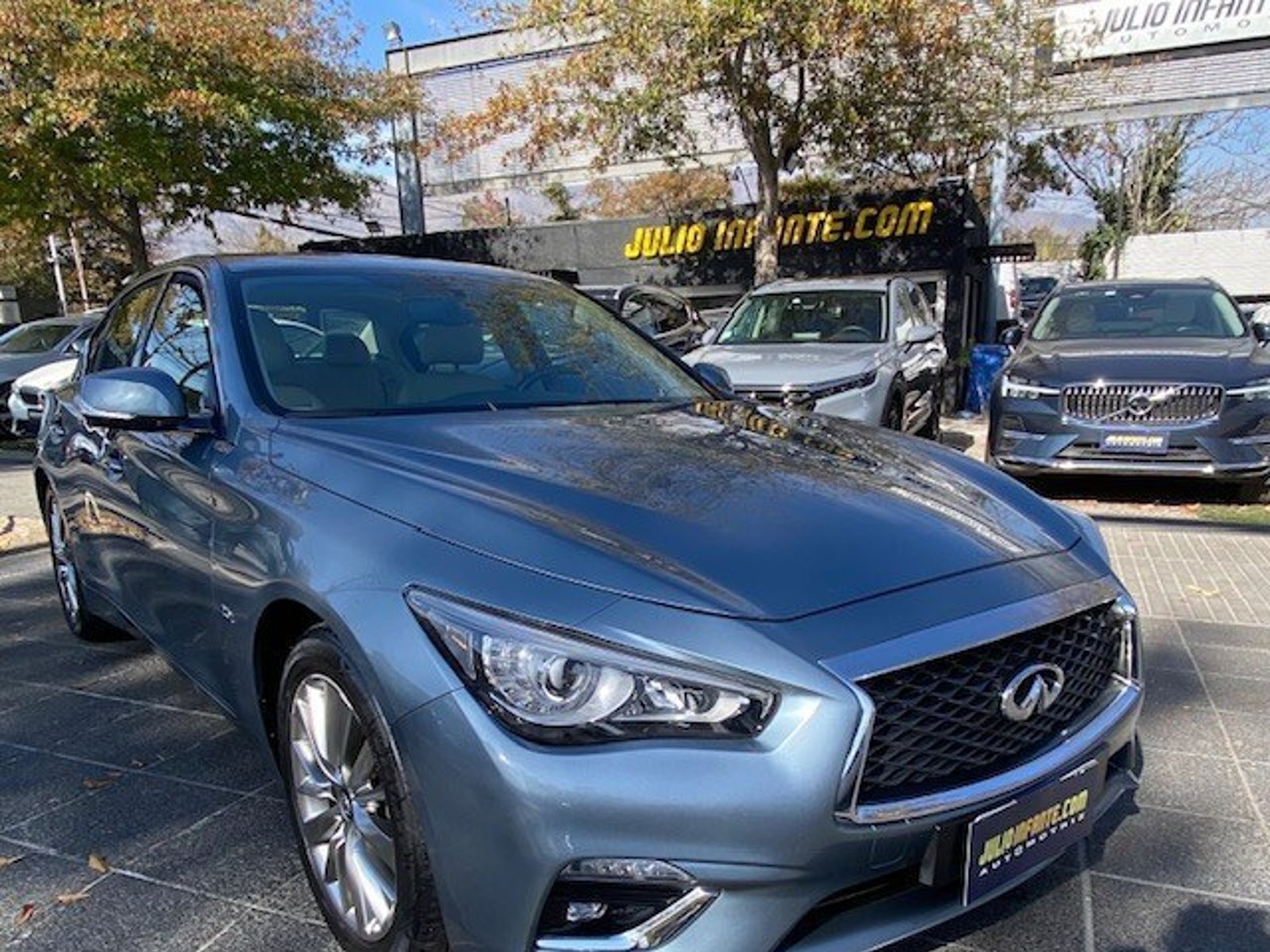 Infiniti Q50 2.0 Turbo. cuero 2018 - Foto 3 de 10